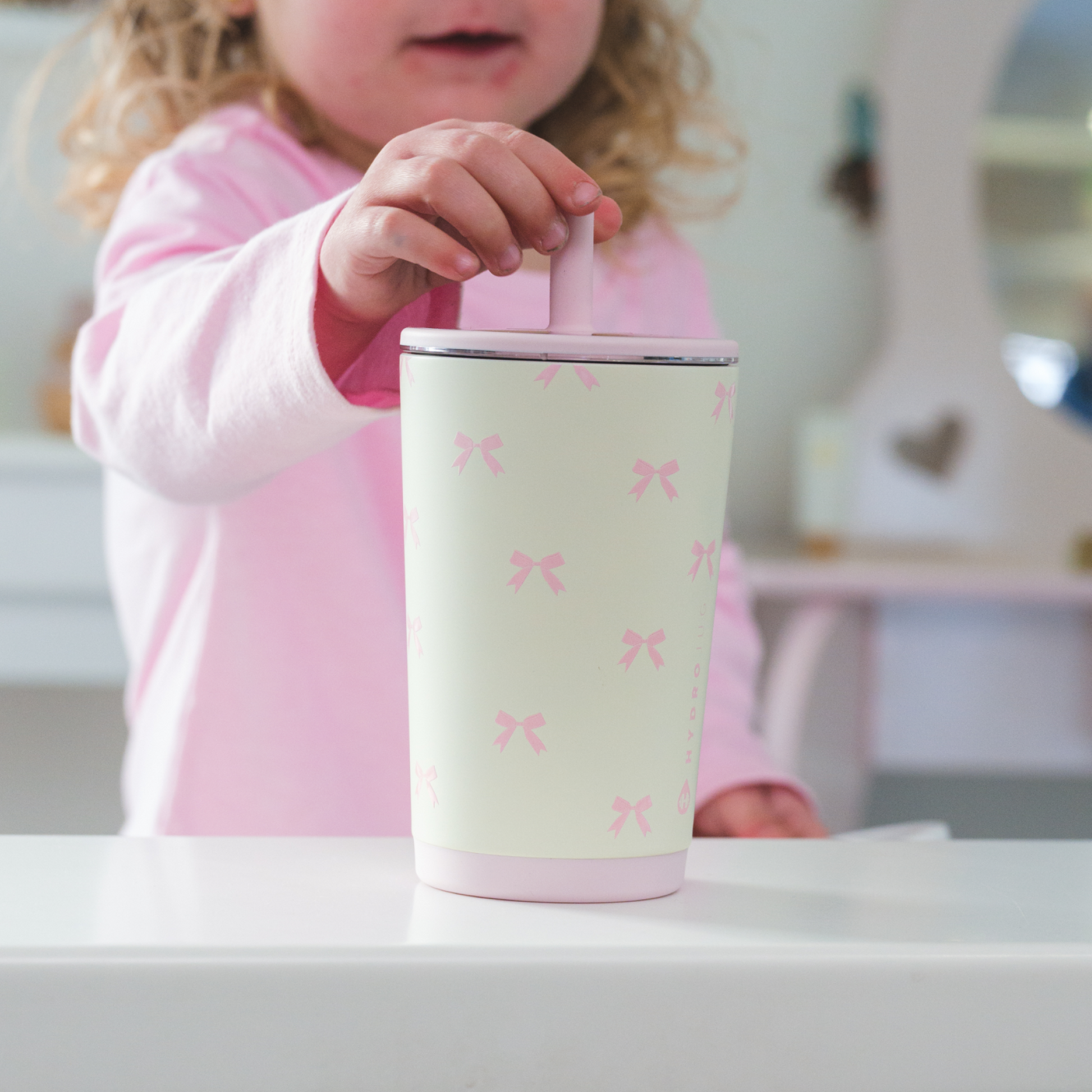 bows-14oz-415ml-j6 EverydayTumbler-Bows-WPI_1.png